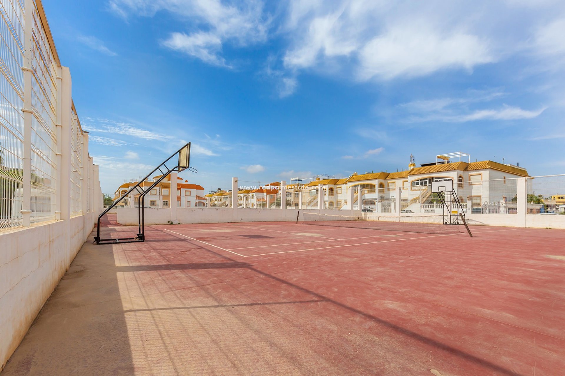 Herverkoop - Bungalow -
Torrevieja - La Siesta - El Salado -  Torreta