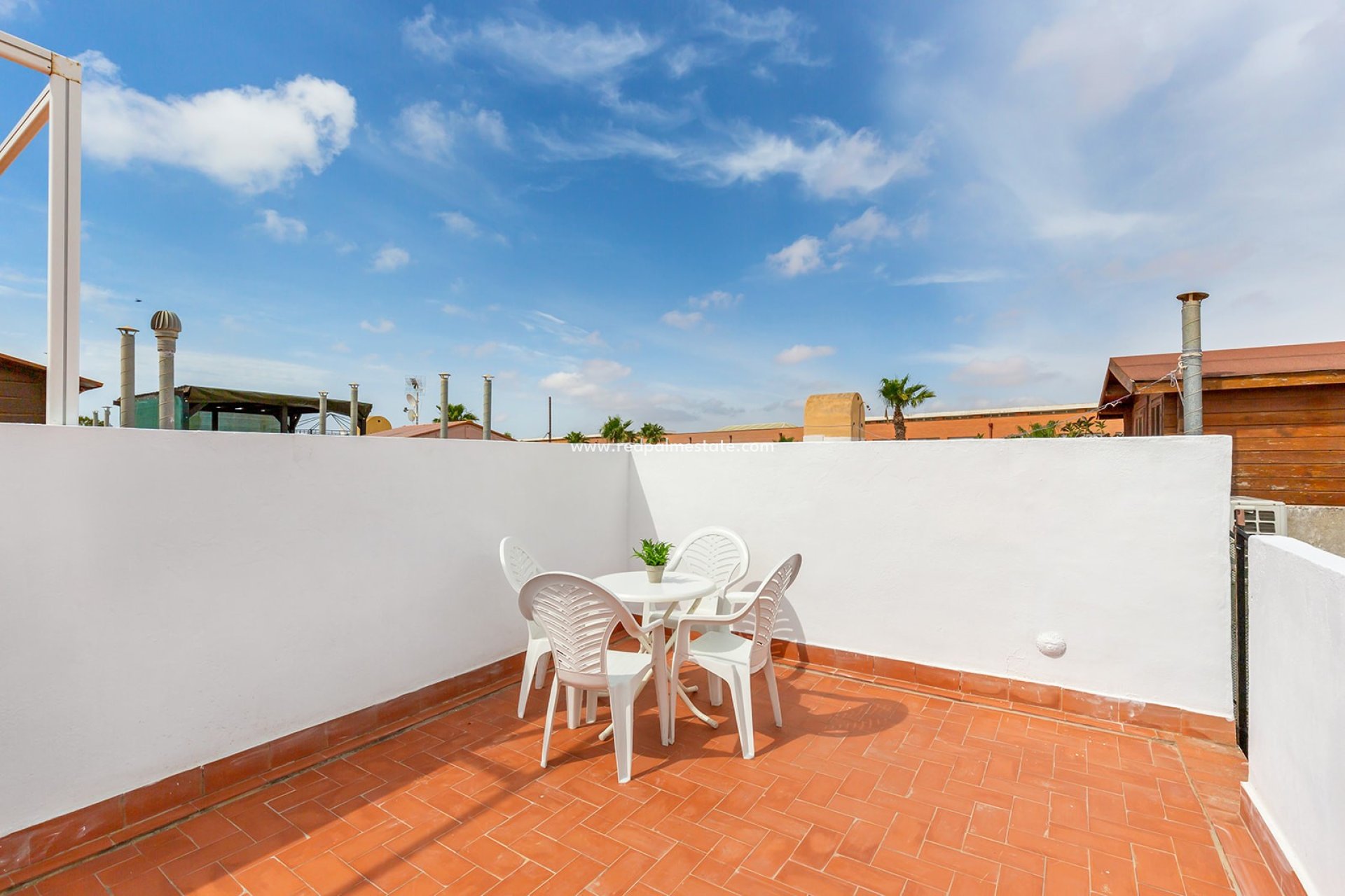 Herverkoop - Bungalow -
Torrevieja - La Siesta - El Salado -  Torreta