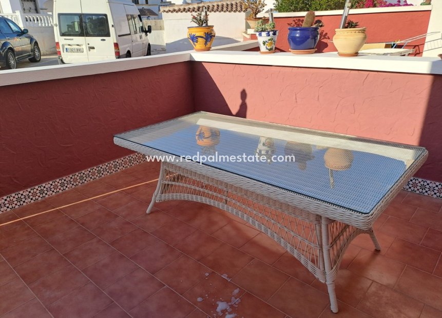 Herverkoop - Bungalow -
Torrevieja - Los Altos