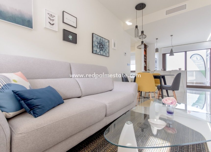 Herverkoop - Bungalow -
Torrevieja - Los Balcones