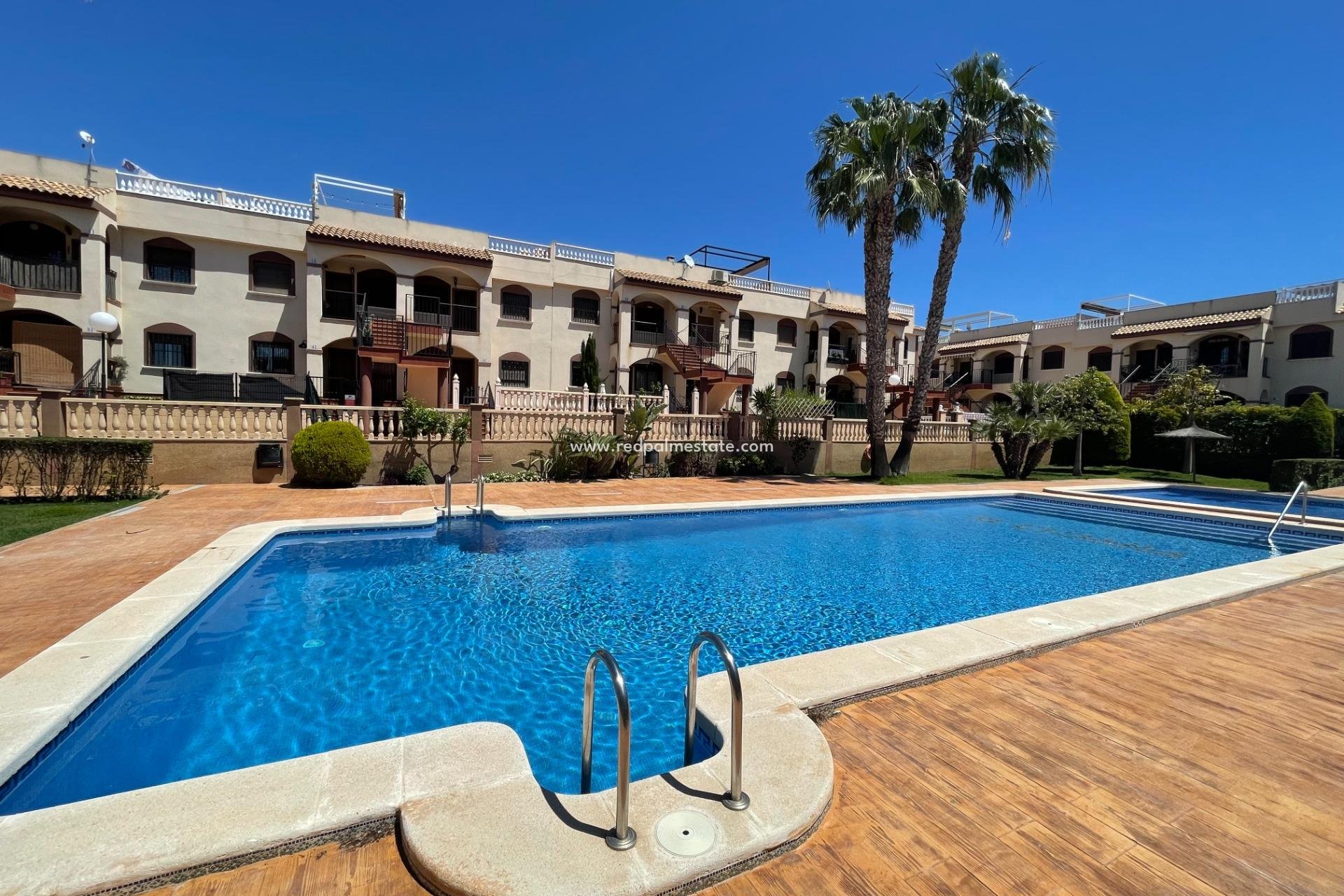 Herverkoop - Bungalow -
Torrevieja - Nueva Torrevieja - Aguas Nuevas