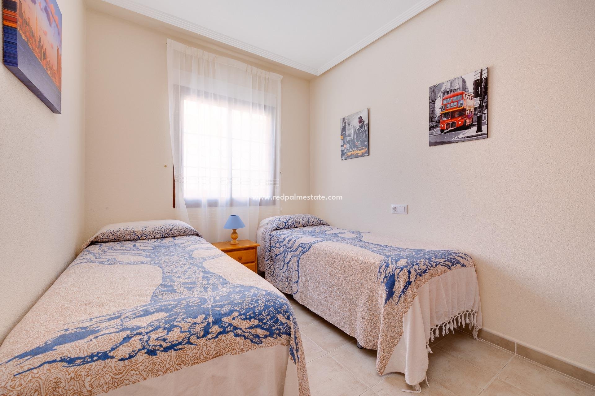 Herverkoop - Bungalow -
Torrevieja - Nueva Torrevieja - Aguas Nuevas