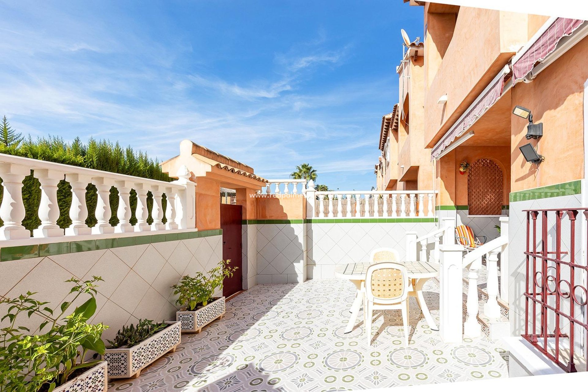 Herverkoop - Bungalow -
Torrevieja - Nueva Torrevieja - Aguas Nuevas