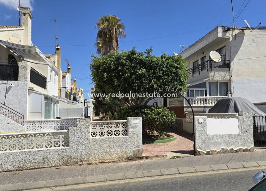 Herverkoop - Bungalow -
Torrevieja - Nueva Torrevieja