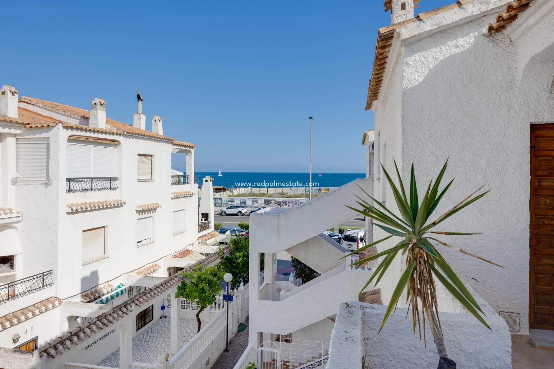 Herverkoop - Bungalow -
Torrevieja - Playa de los Naufragos