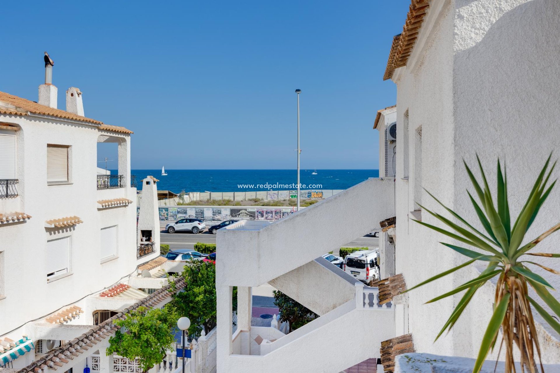 Herverkoop - Bungalow -
Torrevieja - Playa de los Naufragos