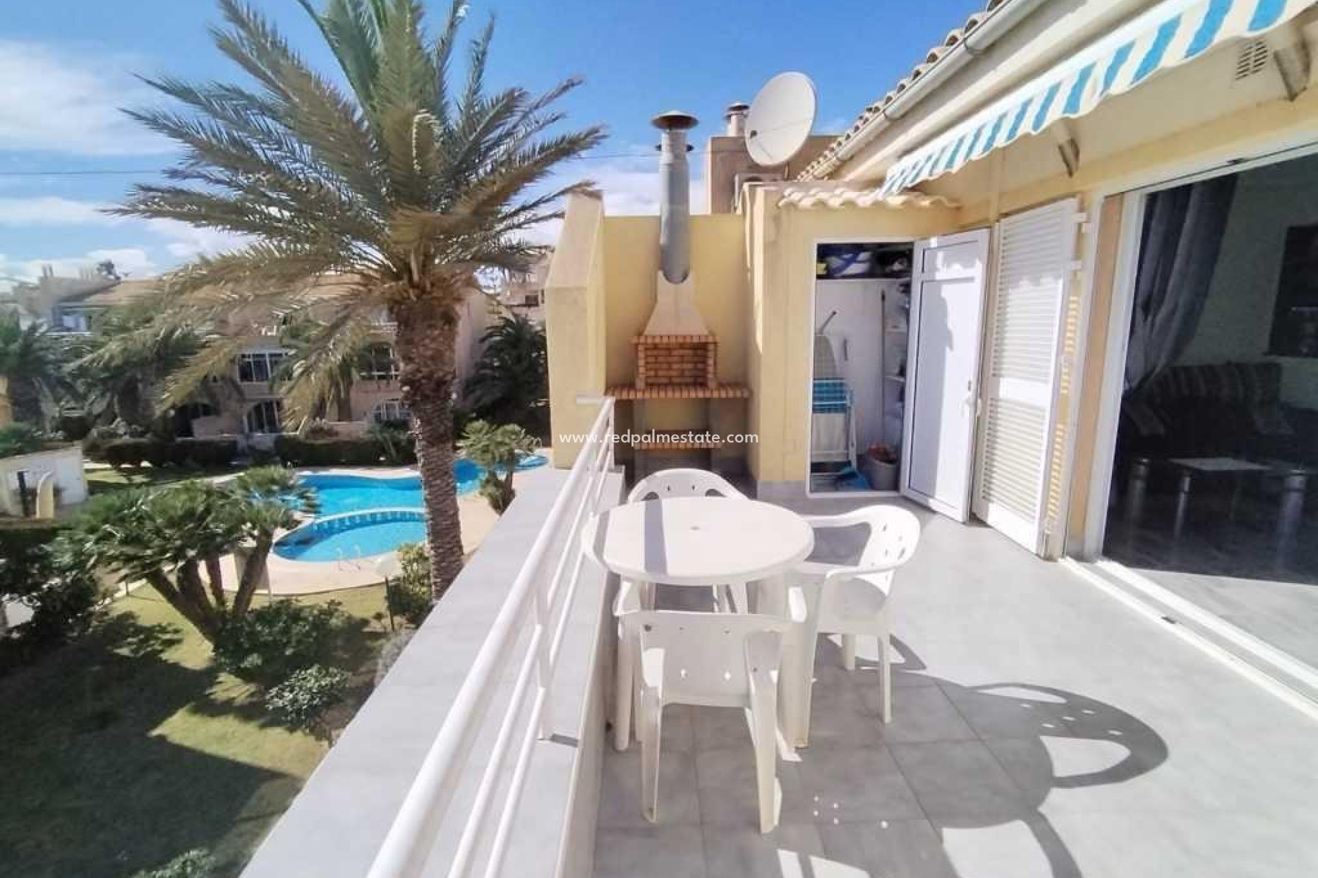 Herverkoop - Bungalow -
Torrevieja - Rosaleda-los frutales