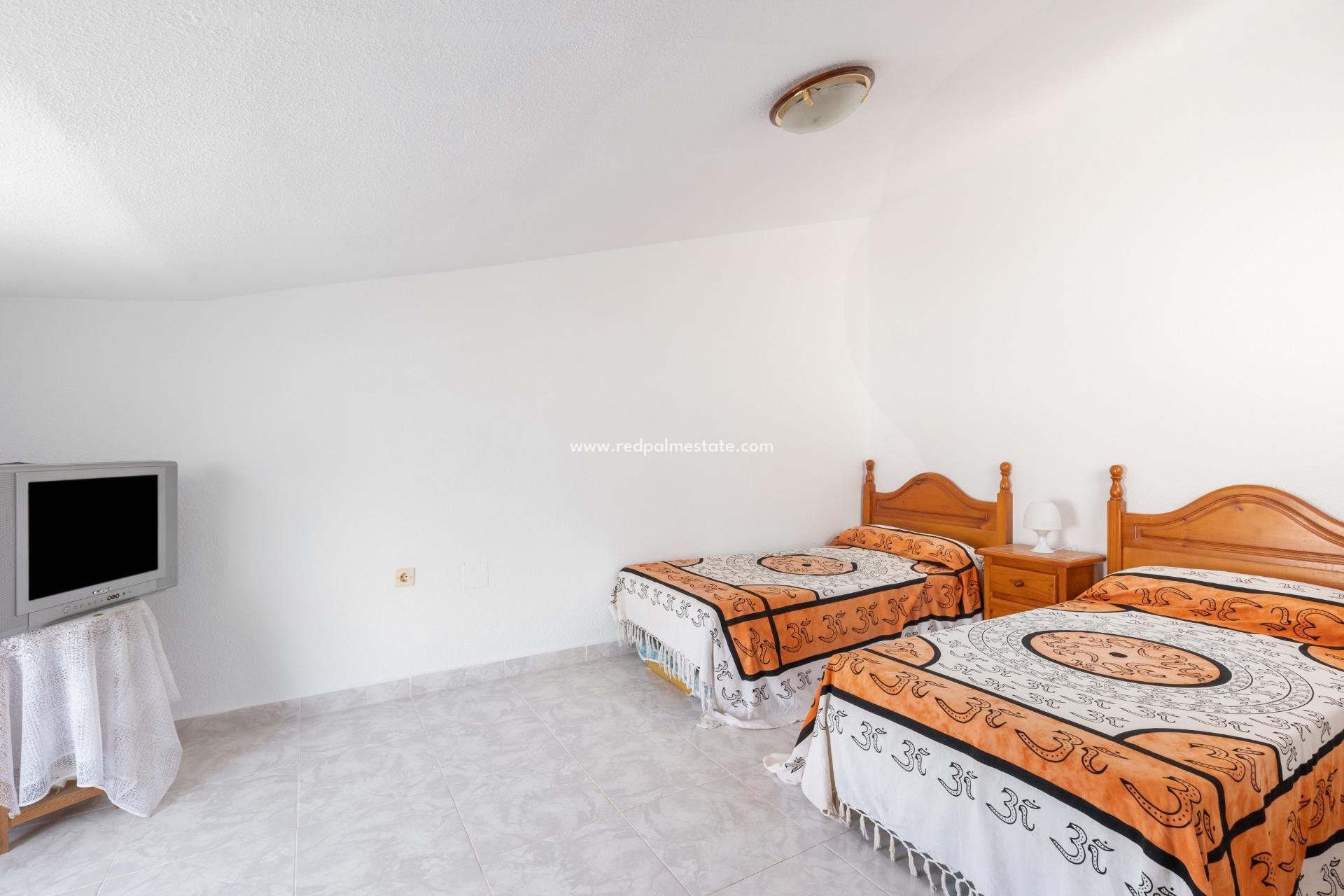 Herverkoop - Bungalow -
Torrevieja - San Luis