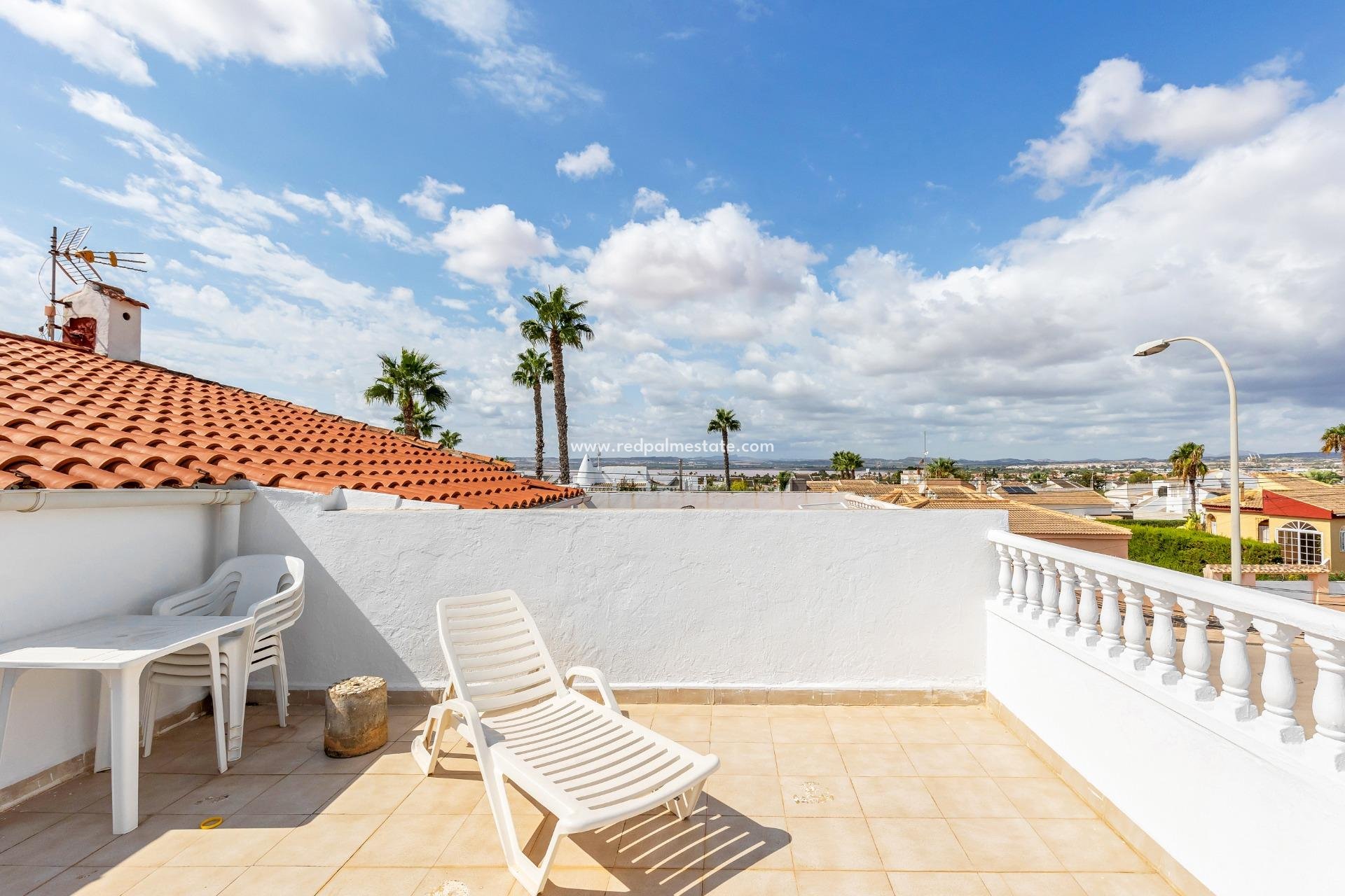 Herverkoop - Bungalow -
Torrevieja - San Luis