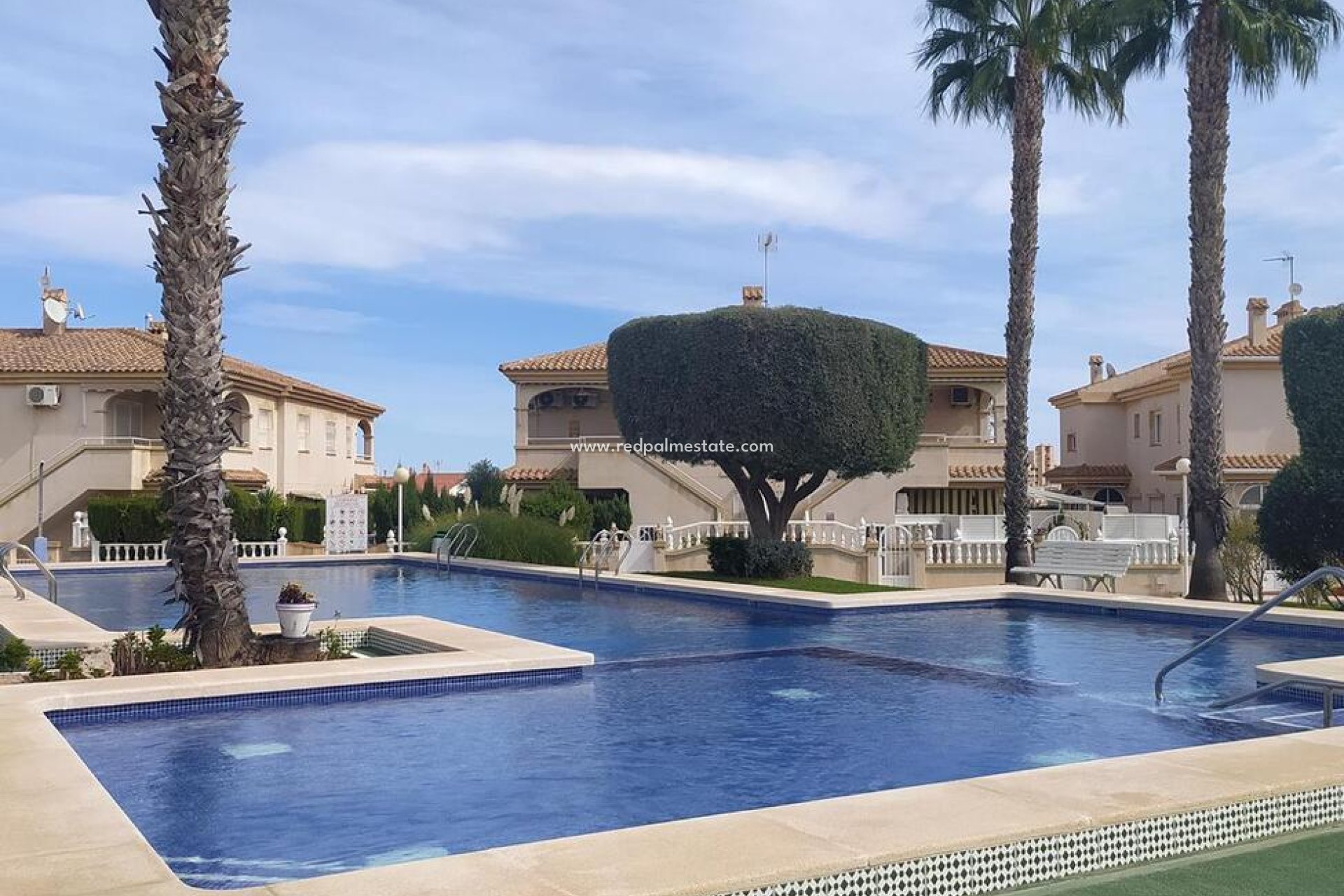 Herverkoop - Bungalow -
Torrevieja - Torreblanca