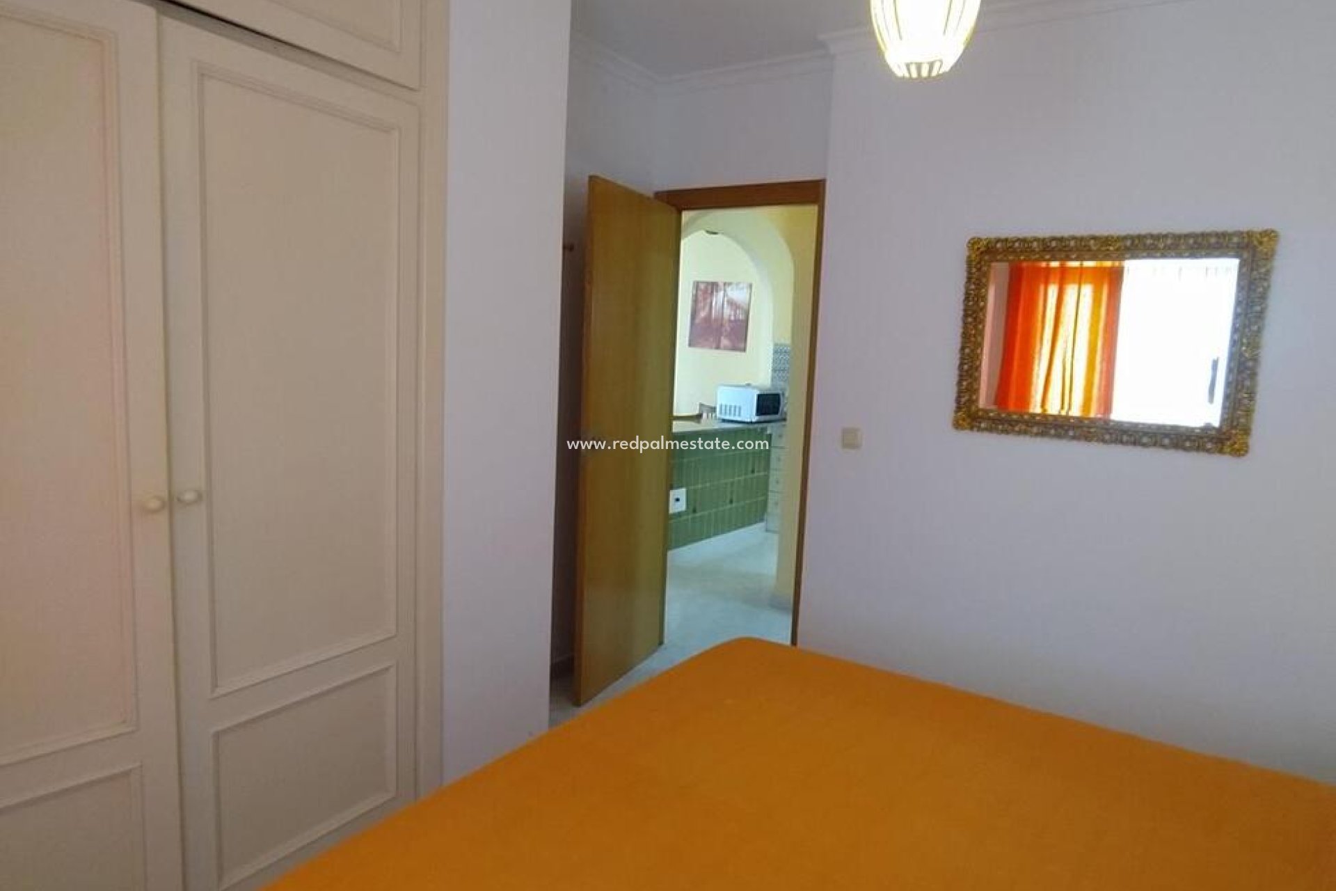 Herverkoop - Bungalow -
Torrevieja - Torreblanca