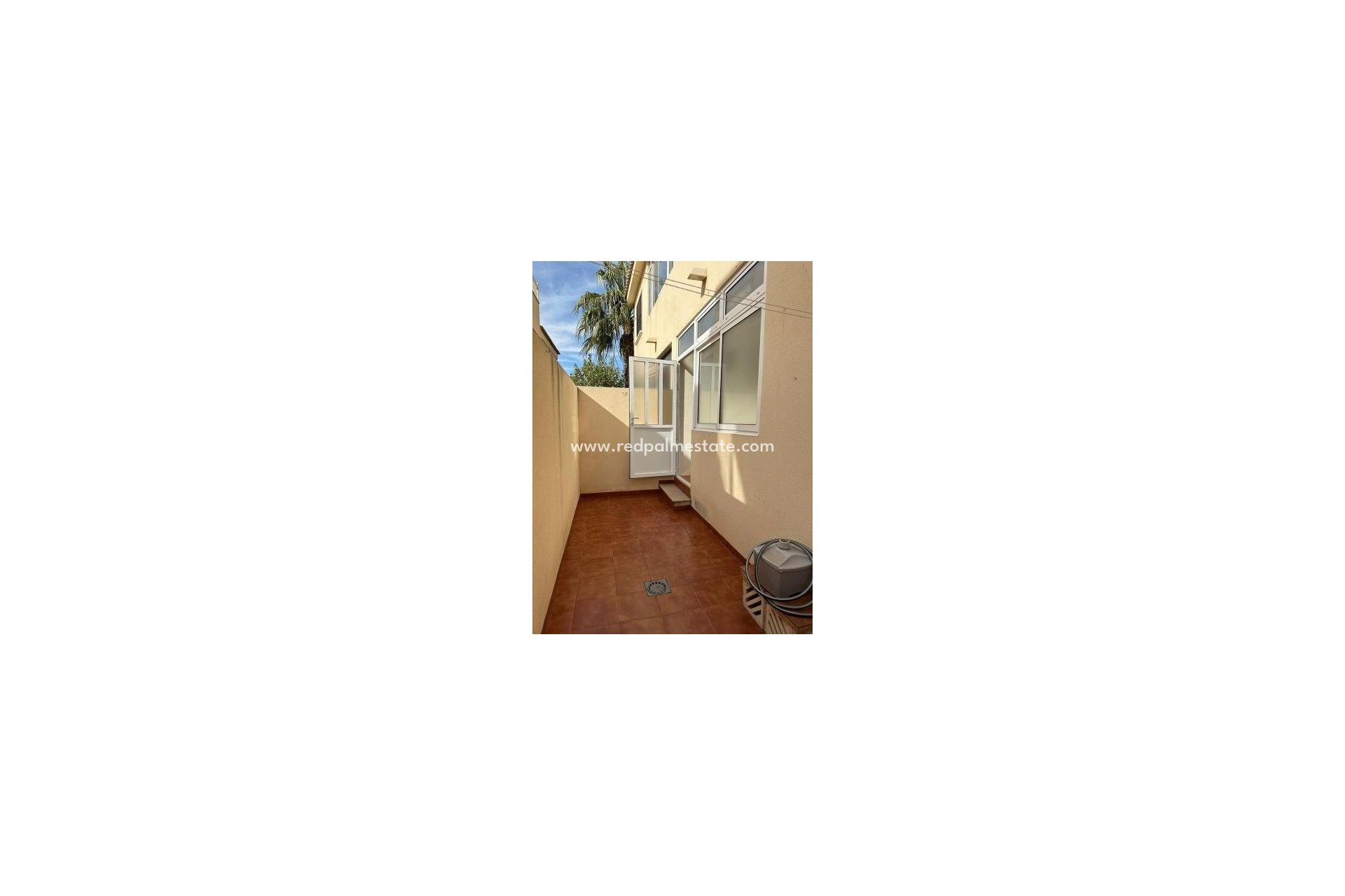 Herverkoop - Bungalow -
Torrevieja - Torreblanca