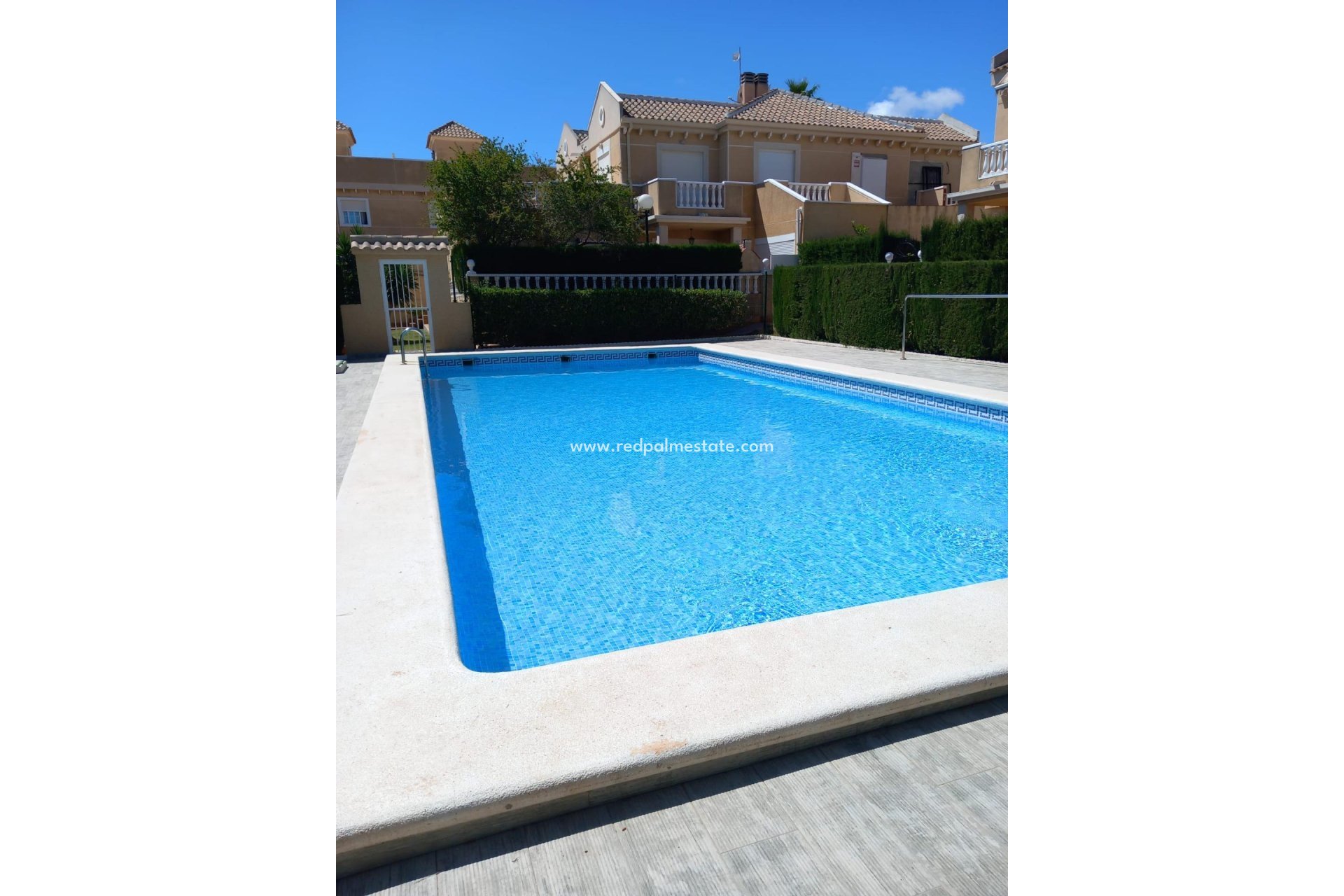 Herverkoop - Bungalow -
Torrevieja - Torreblanca