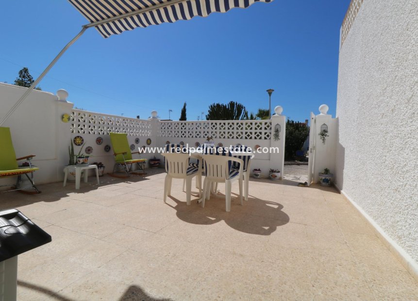 Herverkoop - Bungalow -
Torrevieja - Torretas