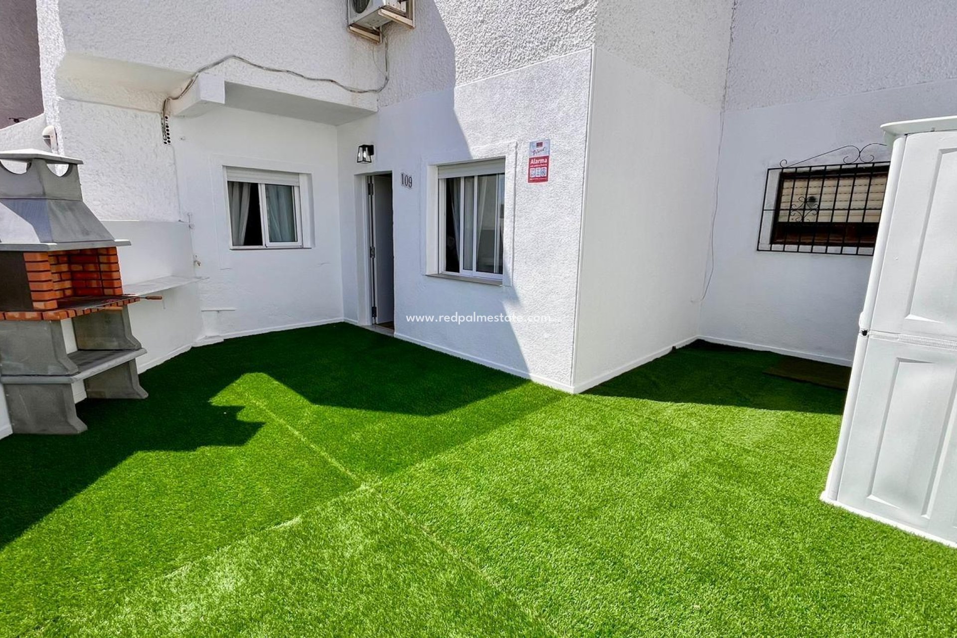 Herverkoop - Bungalow -
Torrevieja - Torretas