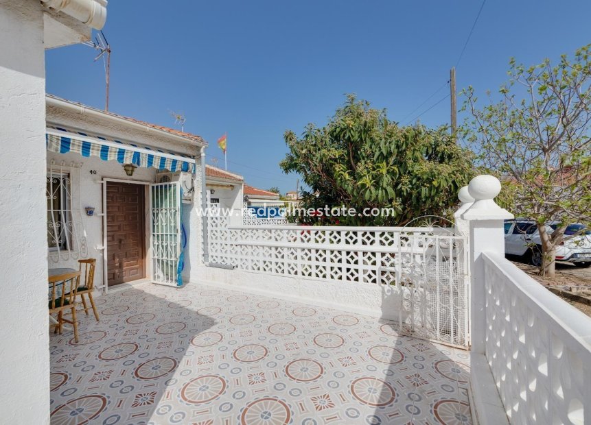 Herverkoop - Bungalow -
Torrevieja - Torretas