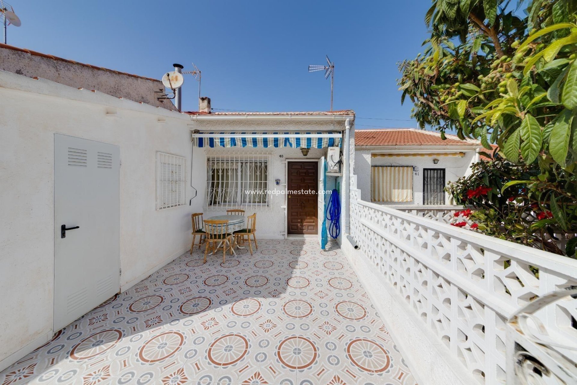 Herverkoop - Bungalow -
Torrevieja - Torretas