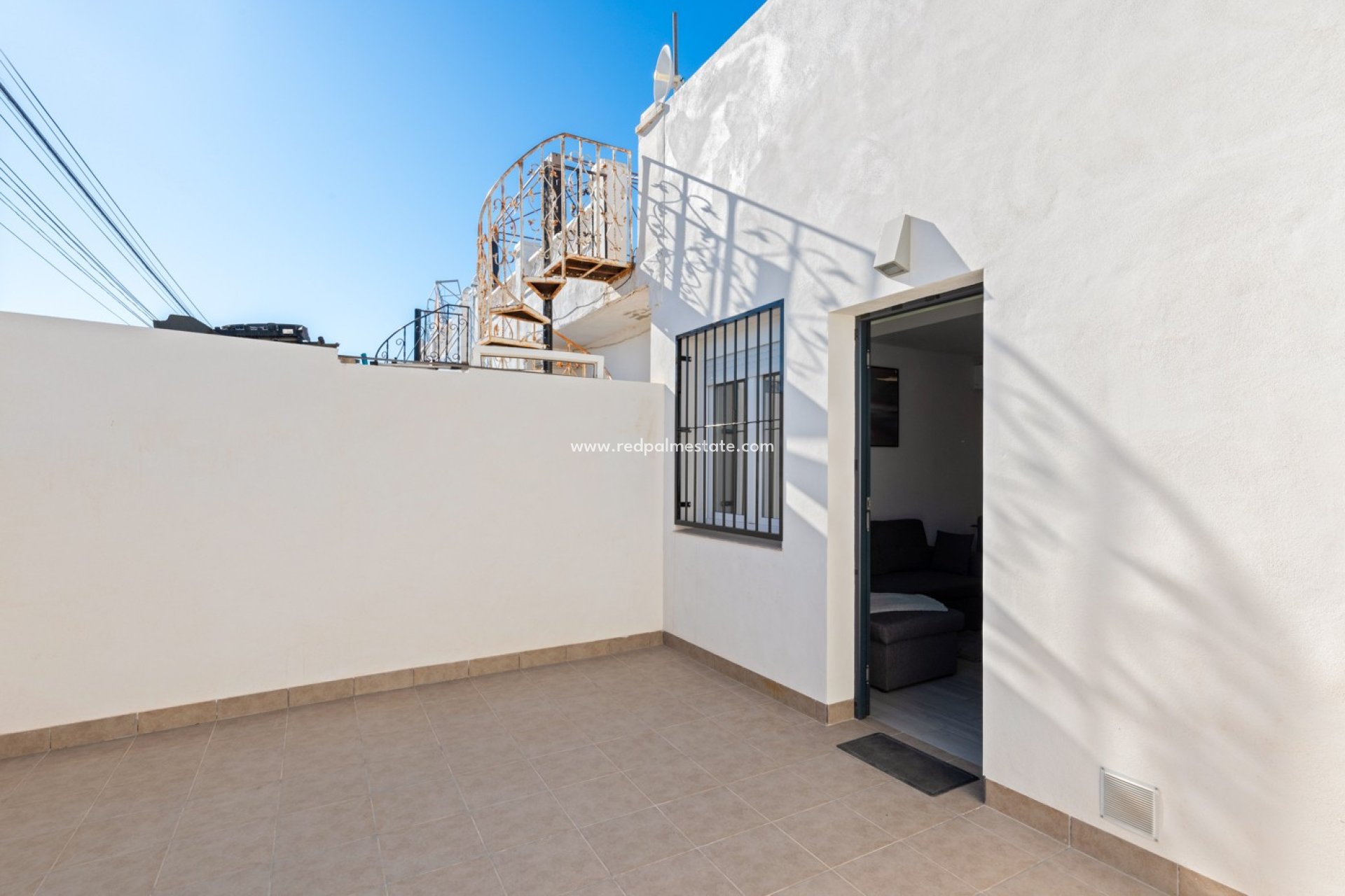 Herverkoop - Bungalow -
Torrevieja - Torretas