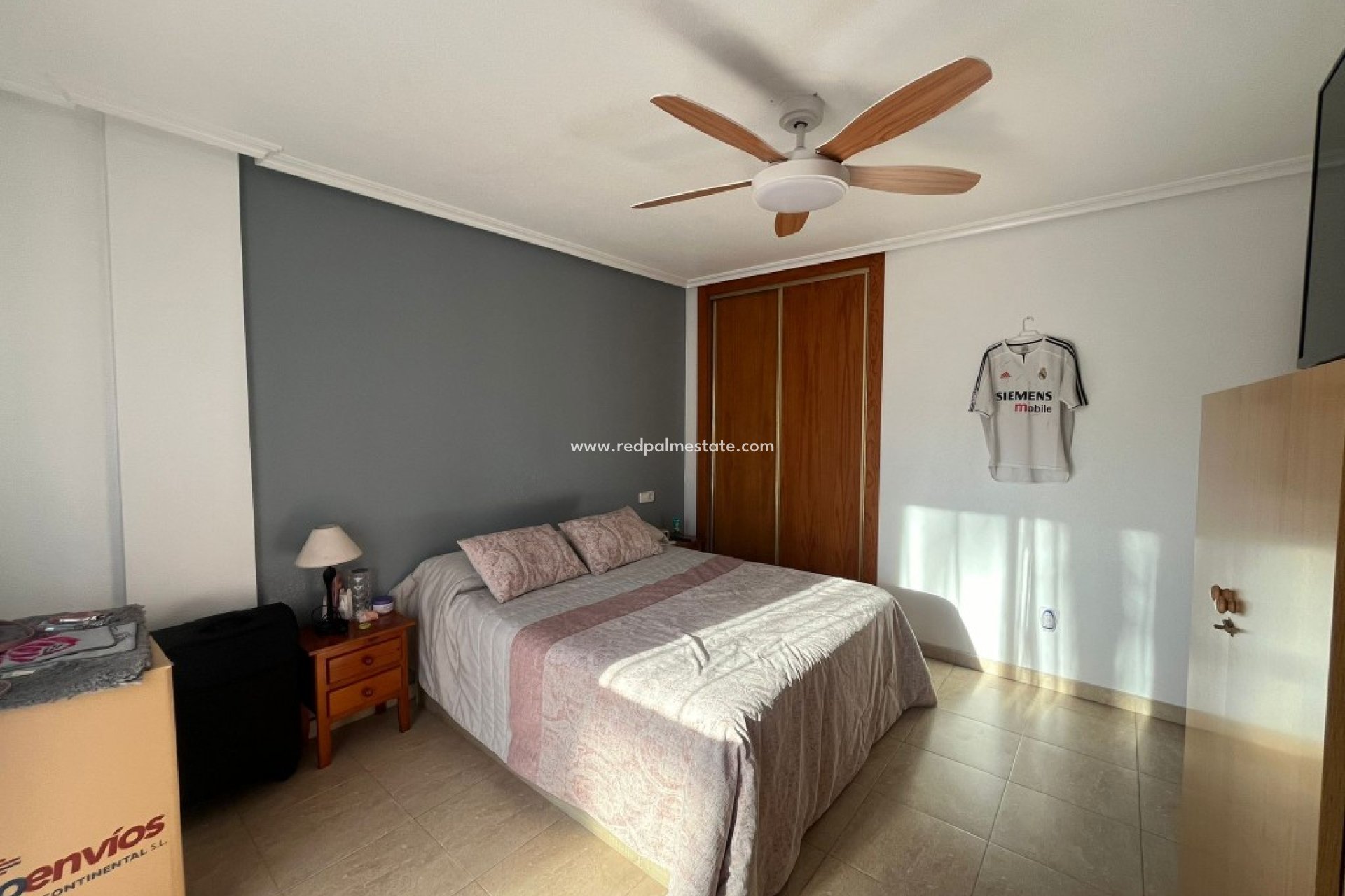 Herverkoop - Duplex appartement -
LOS NAREJOS