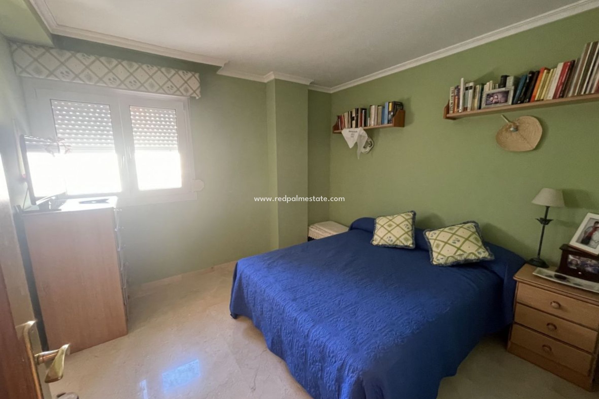 Herverkoop - duplex -
El Campello - Costa Blanca