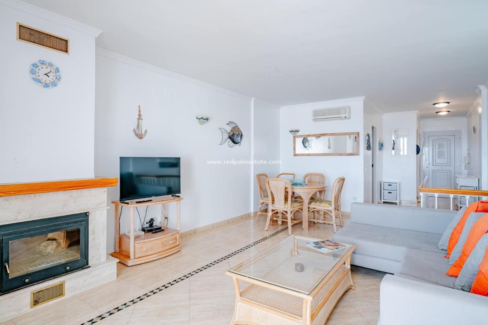 Herverkoop - duplex -
Moraira - Costa Blanca