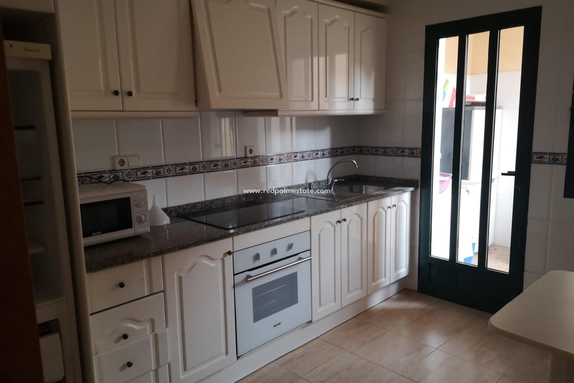 Herverkoop - duplex -
Orihuela Costa - Cabo Roig