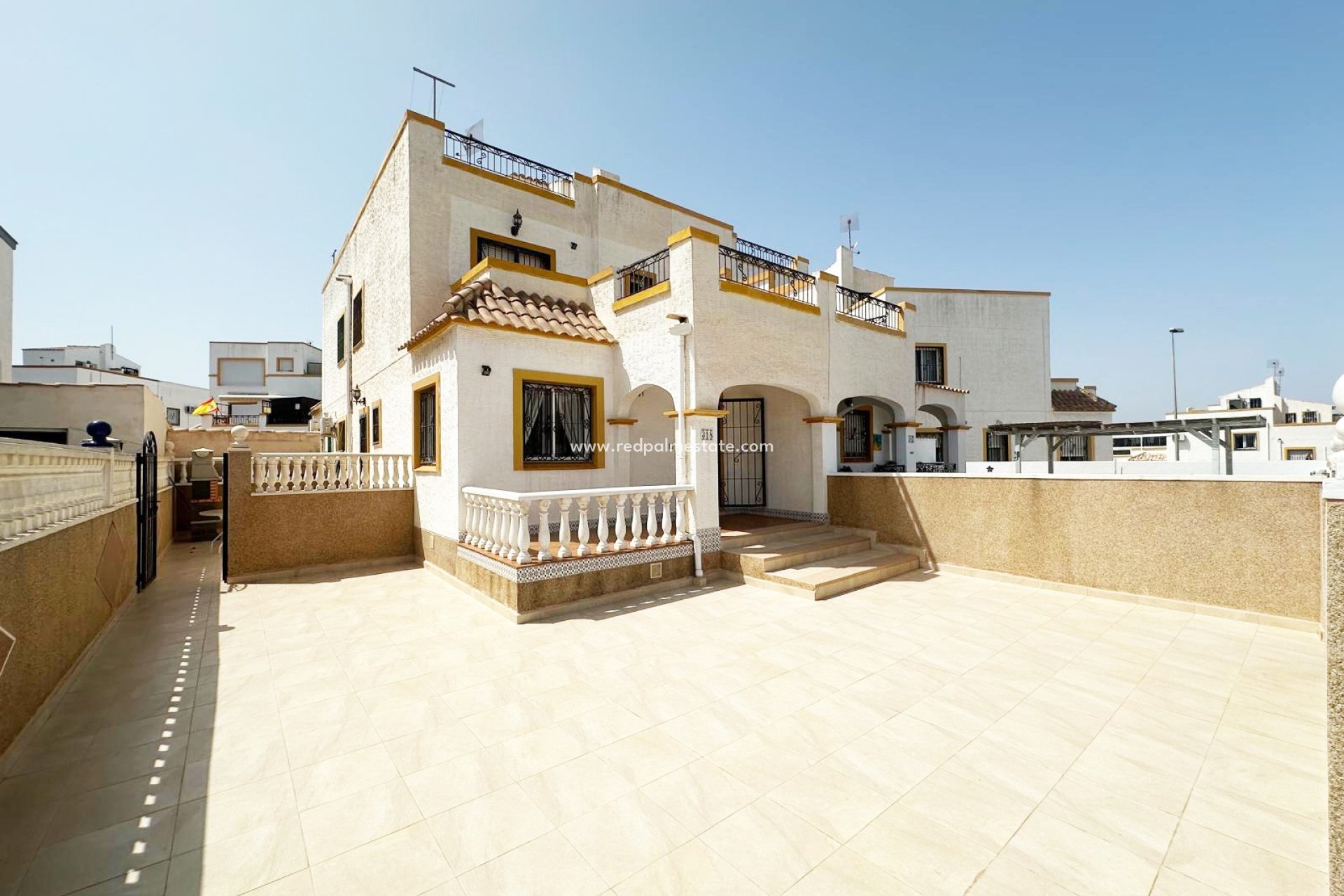 Herverkoop - duplex -
Orihuela Costa - Costa Blanca