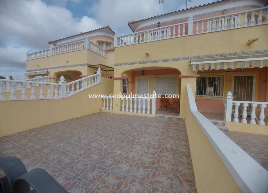 Herverkoop - duplex -
Orihuela Costa - Costa Blanca