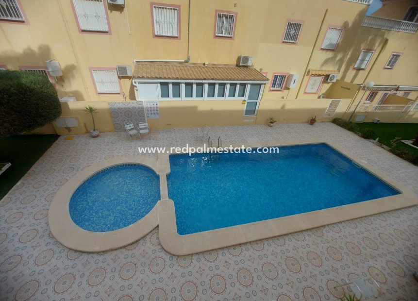 Herverkoop - duplex -
Orihuela Costa - Costa Blanca