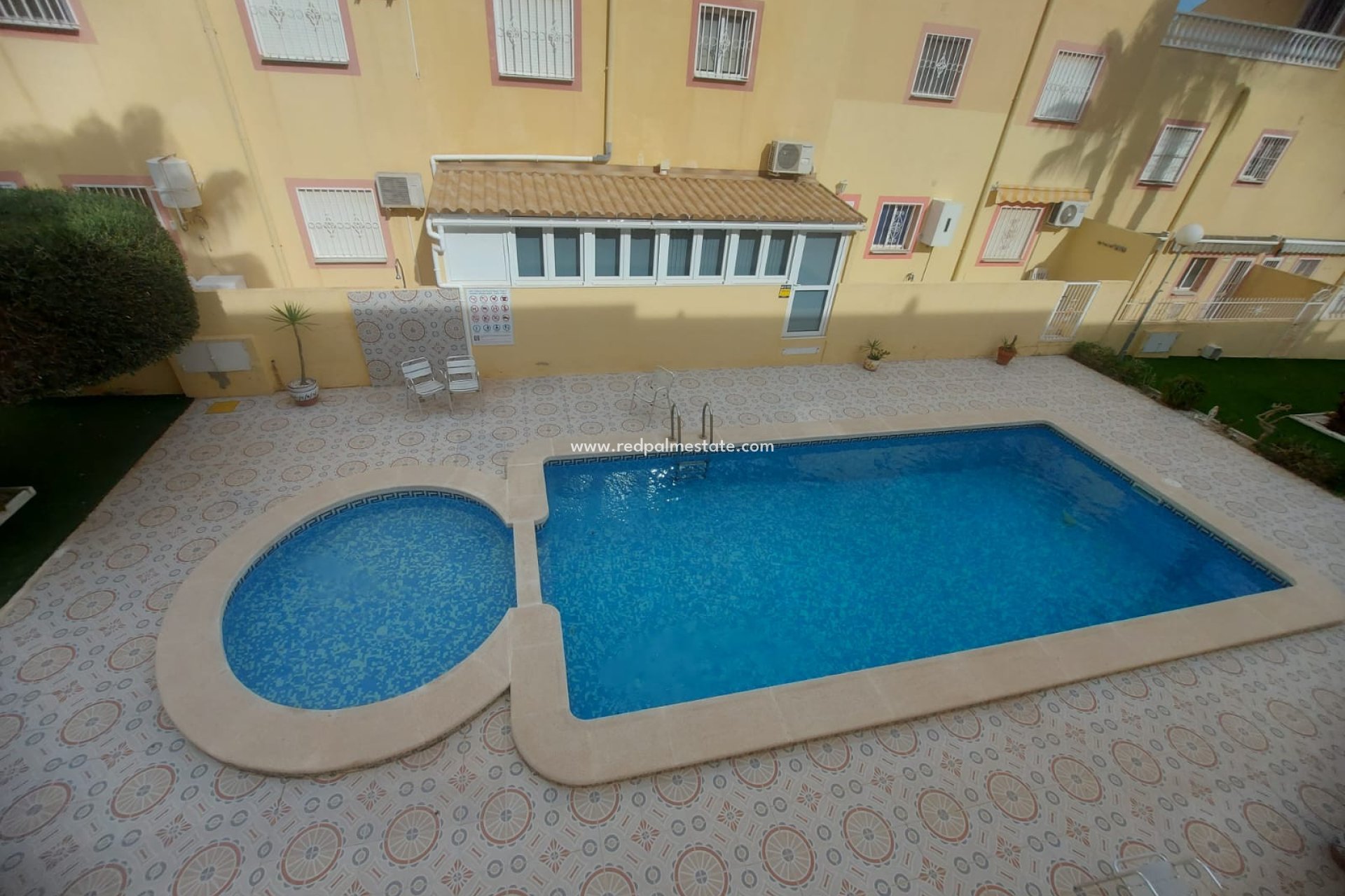 Herverkoop - duplex -
Orihuela Costa - Costa Blanca