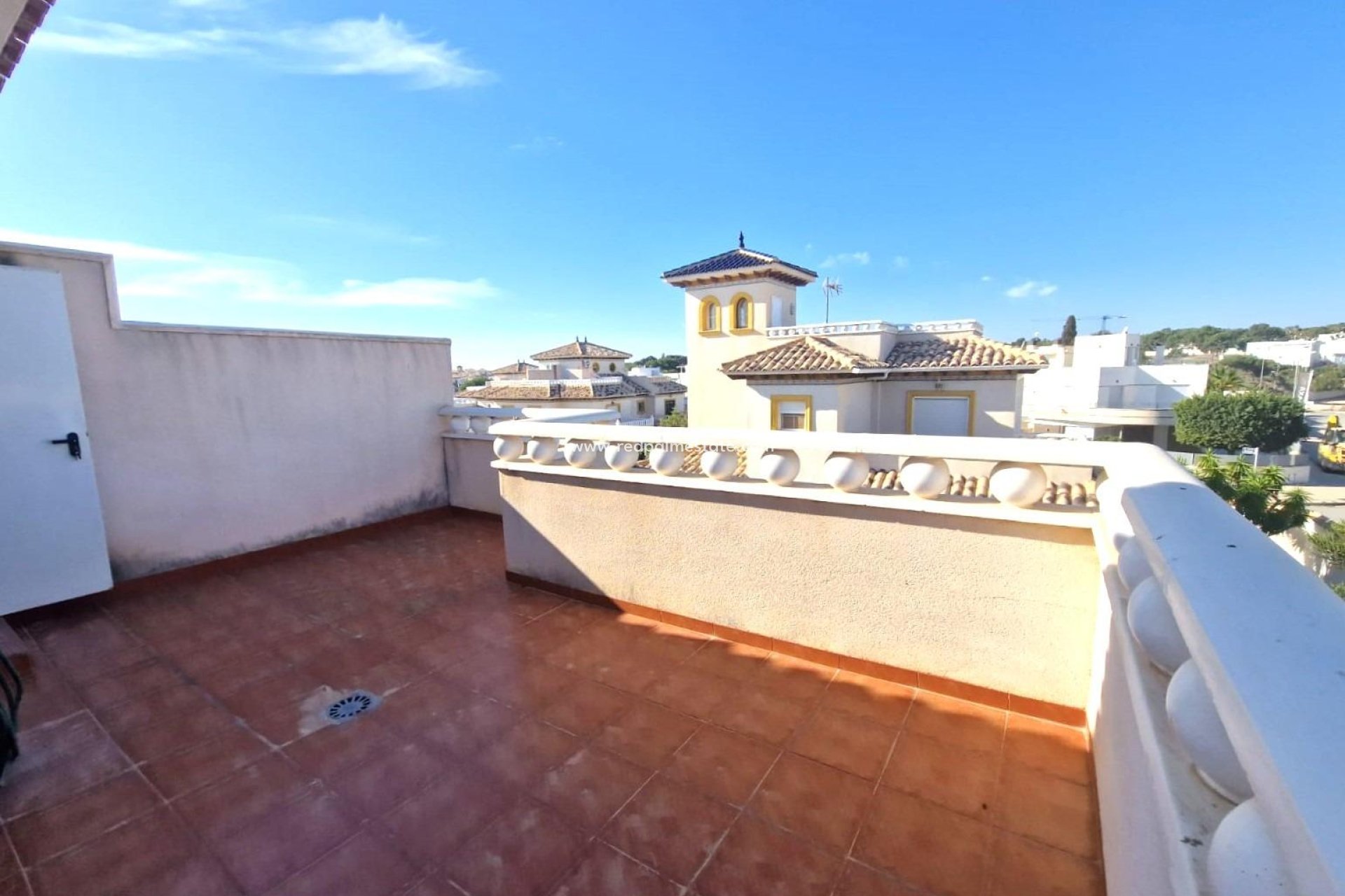 Herverkoop - duplex -
Orihuela Costa - Montezenia