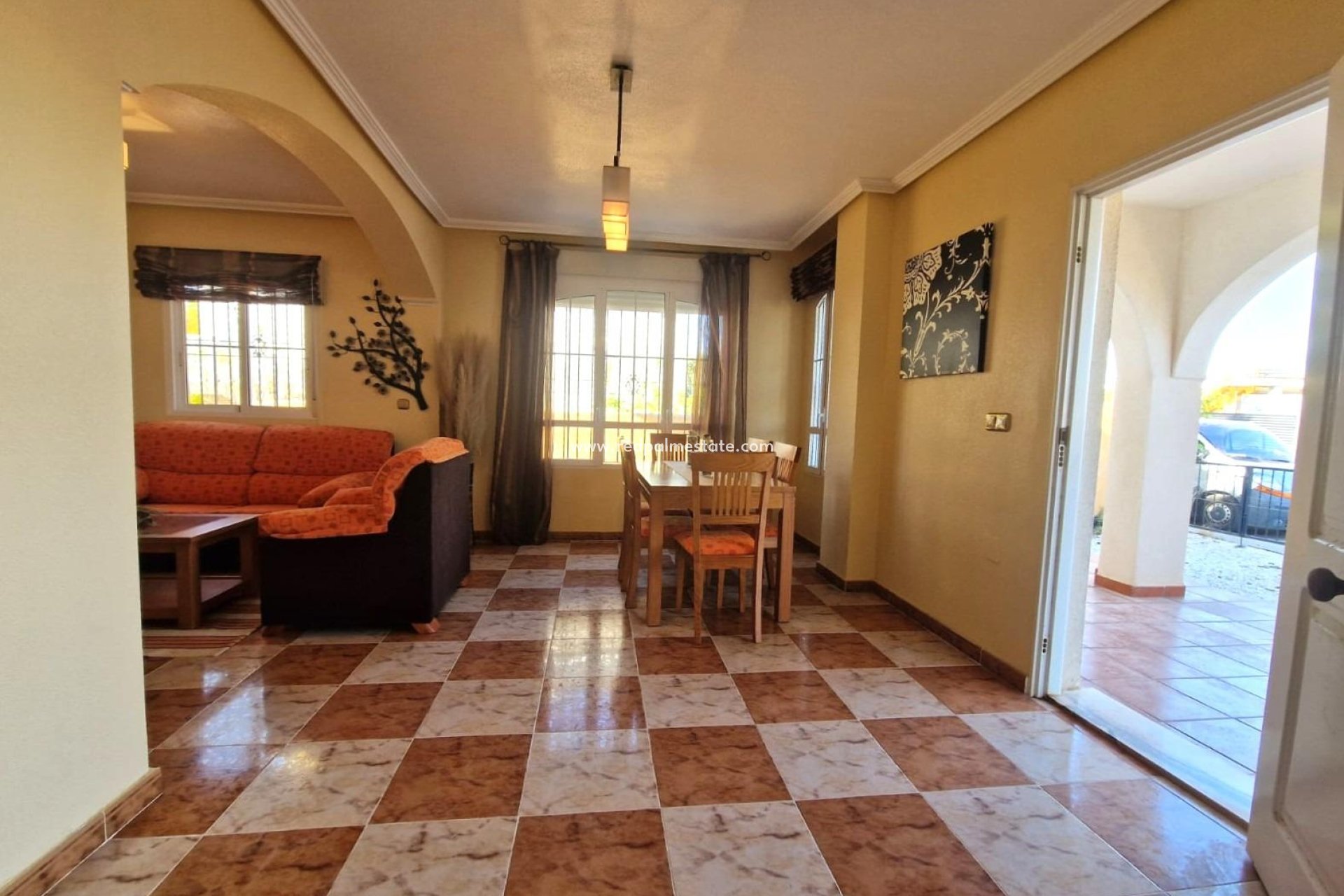 Herverkoop - duplex -
Orihuela Costa - Montezenia