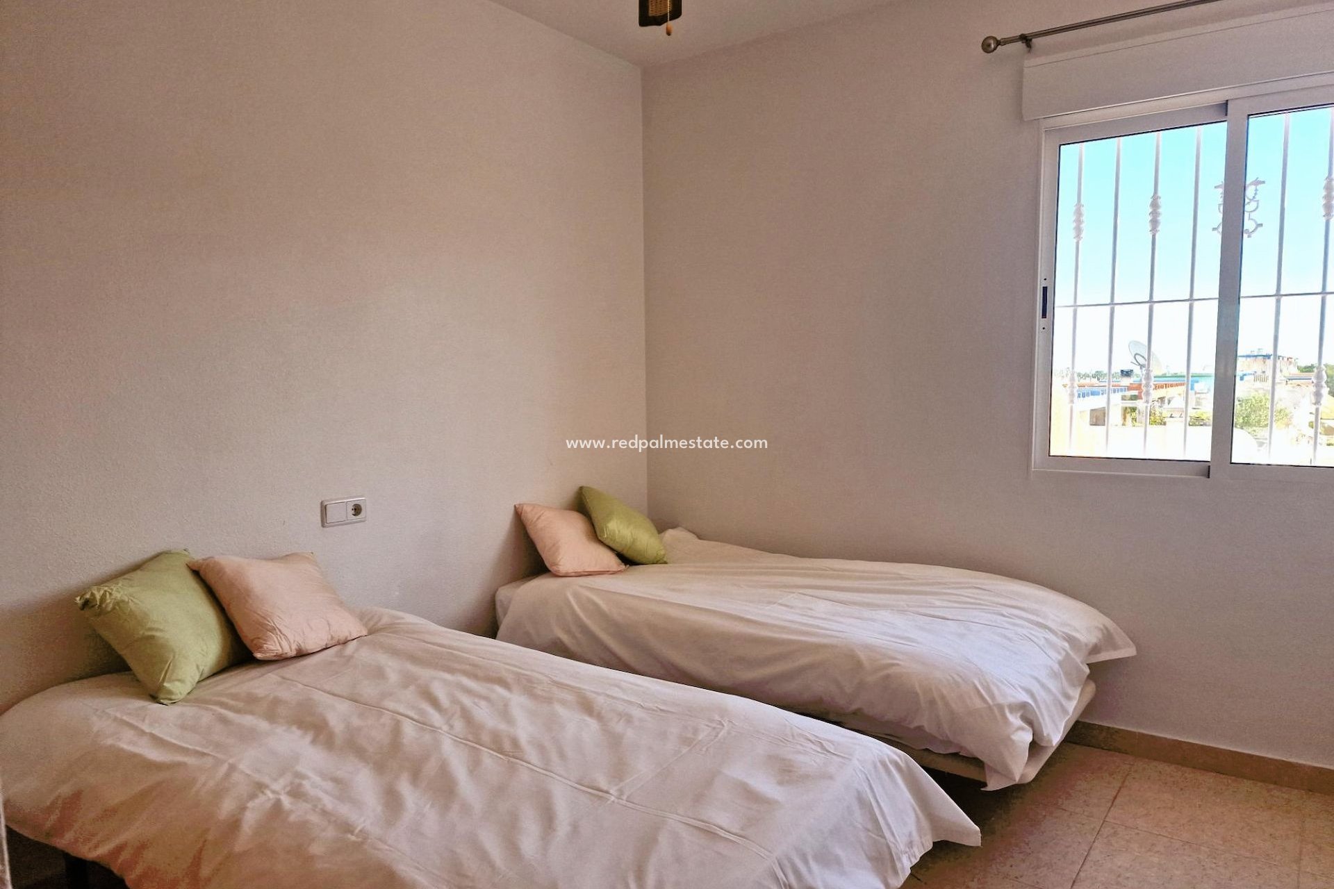 Herverkoop - duplex -
Orihuela Costa