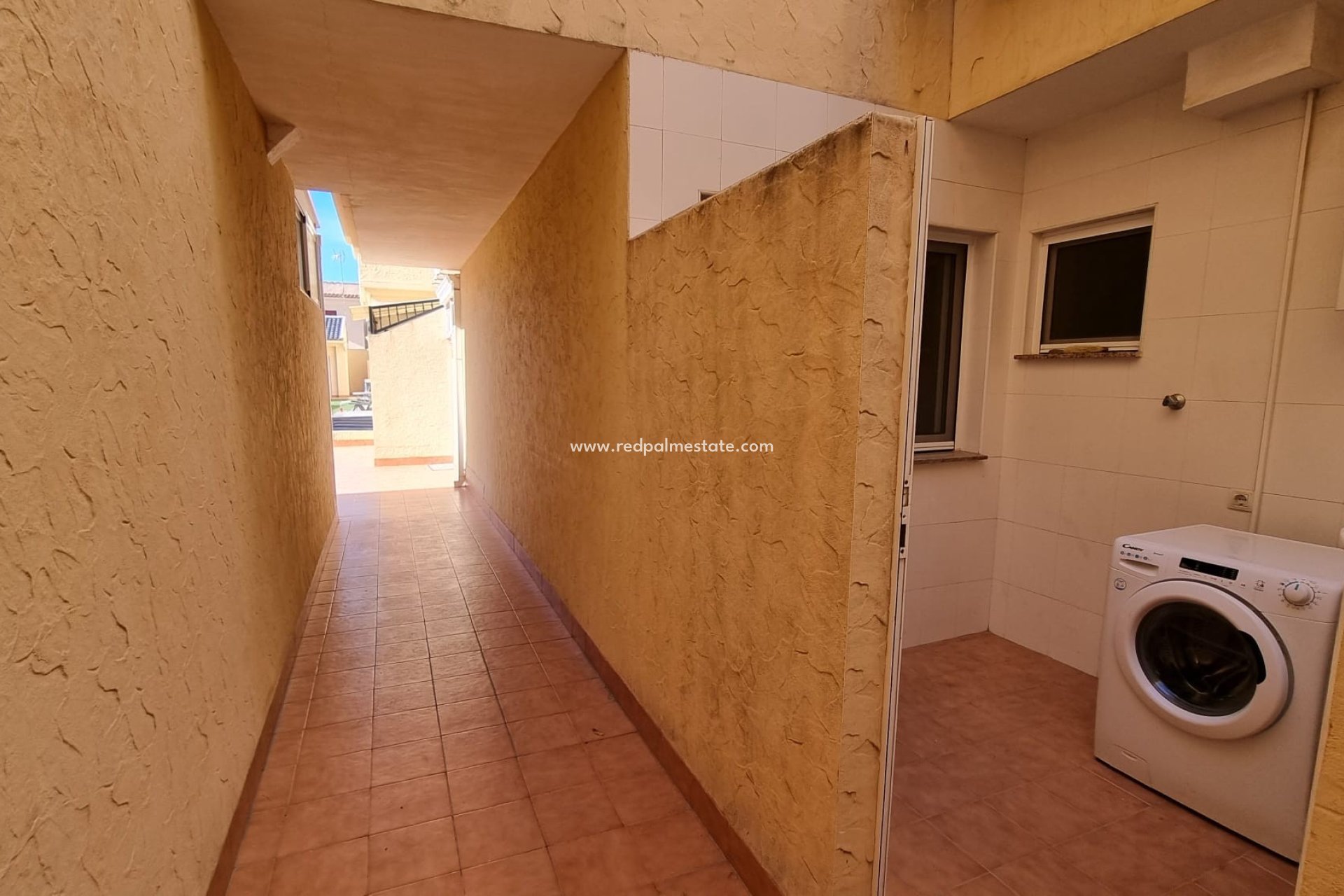 Herverkoop - duplex -
Orihuela - Inland