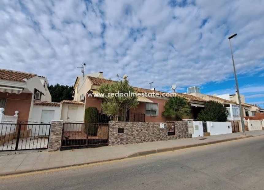 Herverkoop - duplex -
Pilar de la Horadada - Costa Blanca