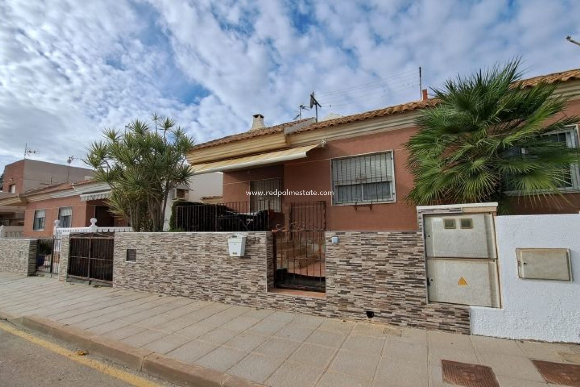 Herverkoop - duplex -
Pilar de la Horadada - Costa Blanca