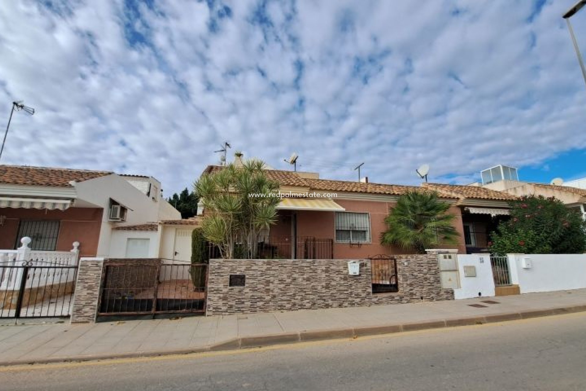 Herverkoop - duplex -
Pilar de la Horadada - Costa Blanca