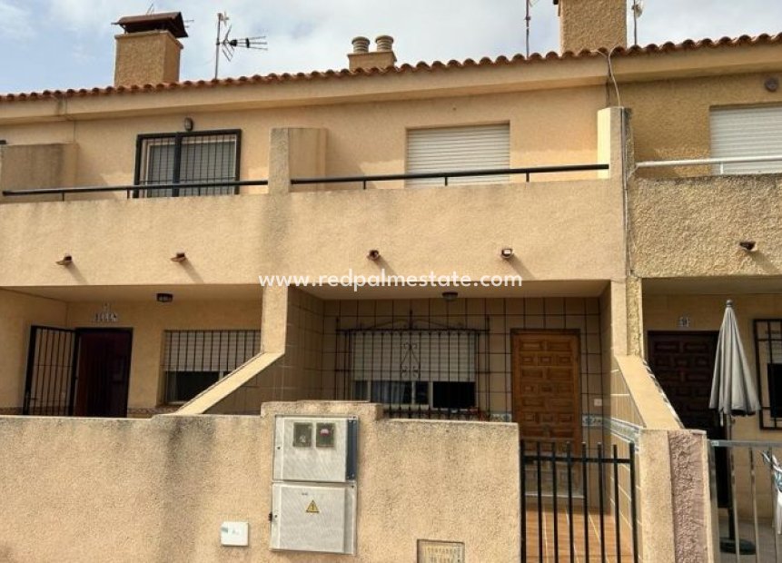 Herverkoop - duplex -
Torre de la Horadada - Costa Blanca