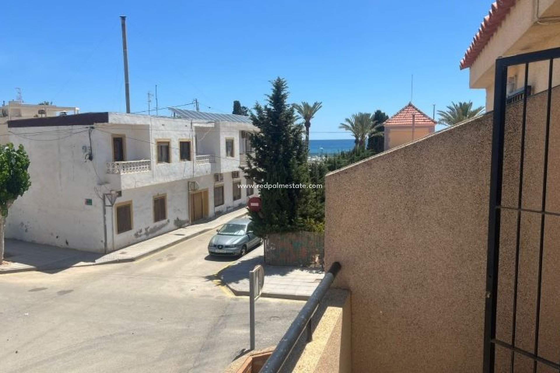 Herverkoop - duplex -
Torre de la Horadada - Costa Blanca