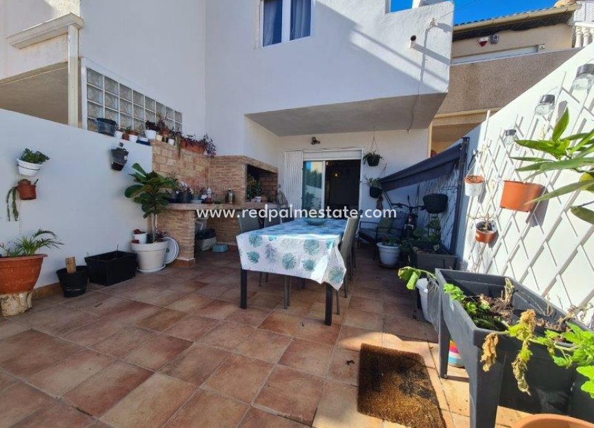 Herverkoop - duplex -
Torrevieja - Costa Blanca