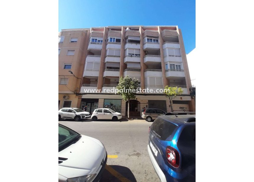 Herverkoop - duplex -
Torrevieja - Costa Blanca