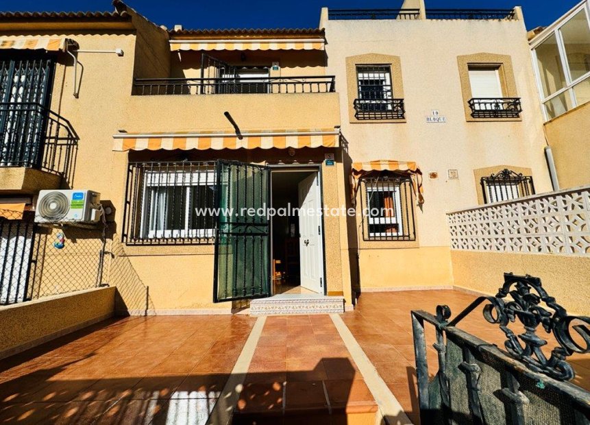 Herverkoop - duplex -
Torrevieja - Costa Blanca