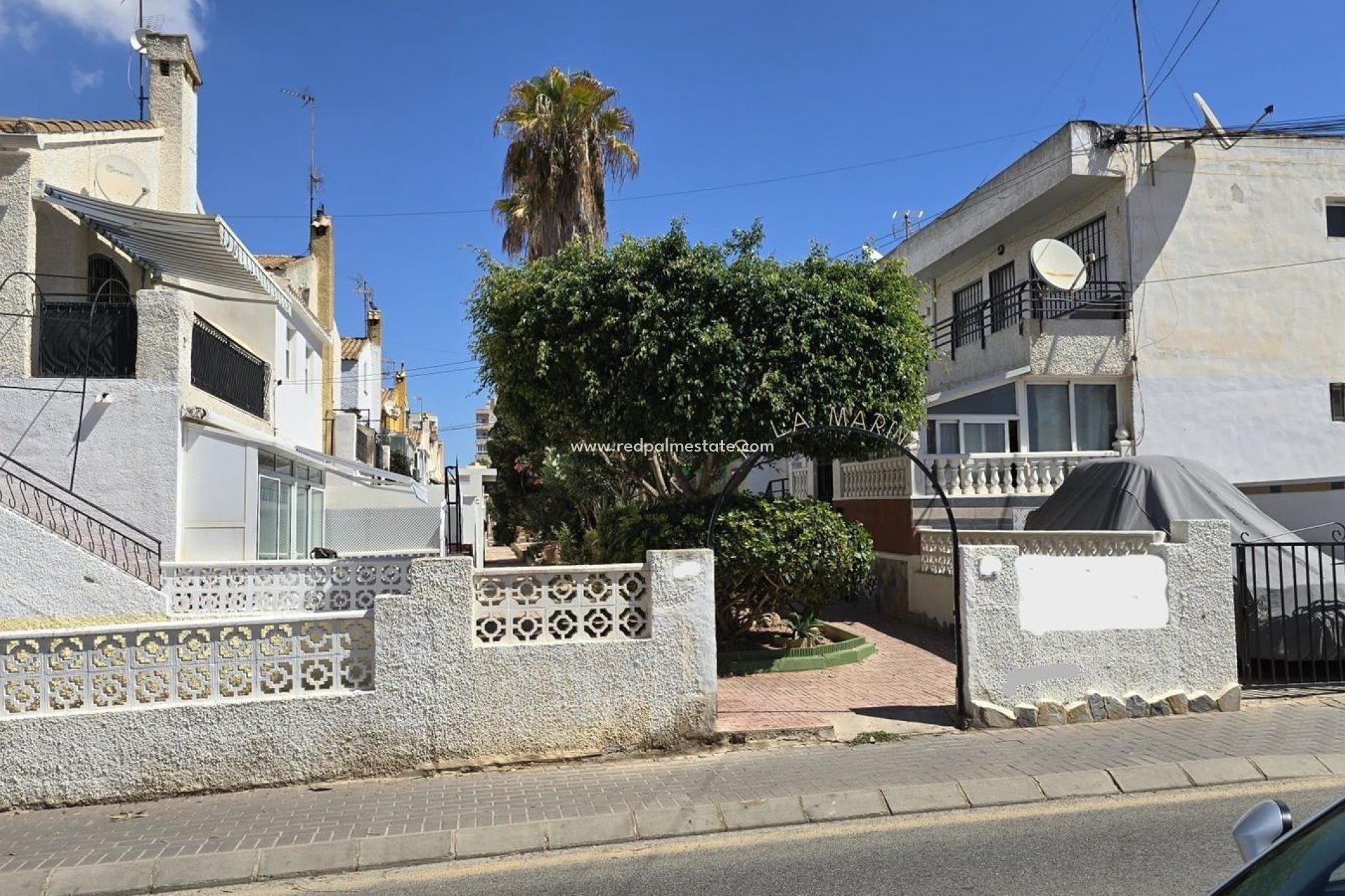 Herverkoop - duplex -
Torrevieja - Estacion de autobuses