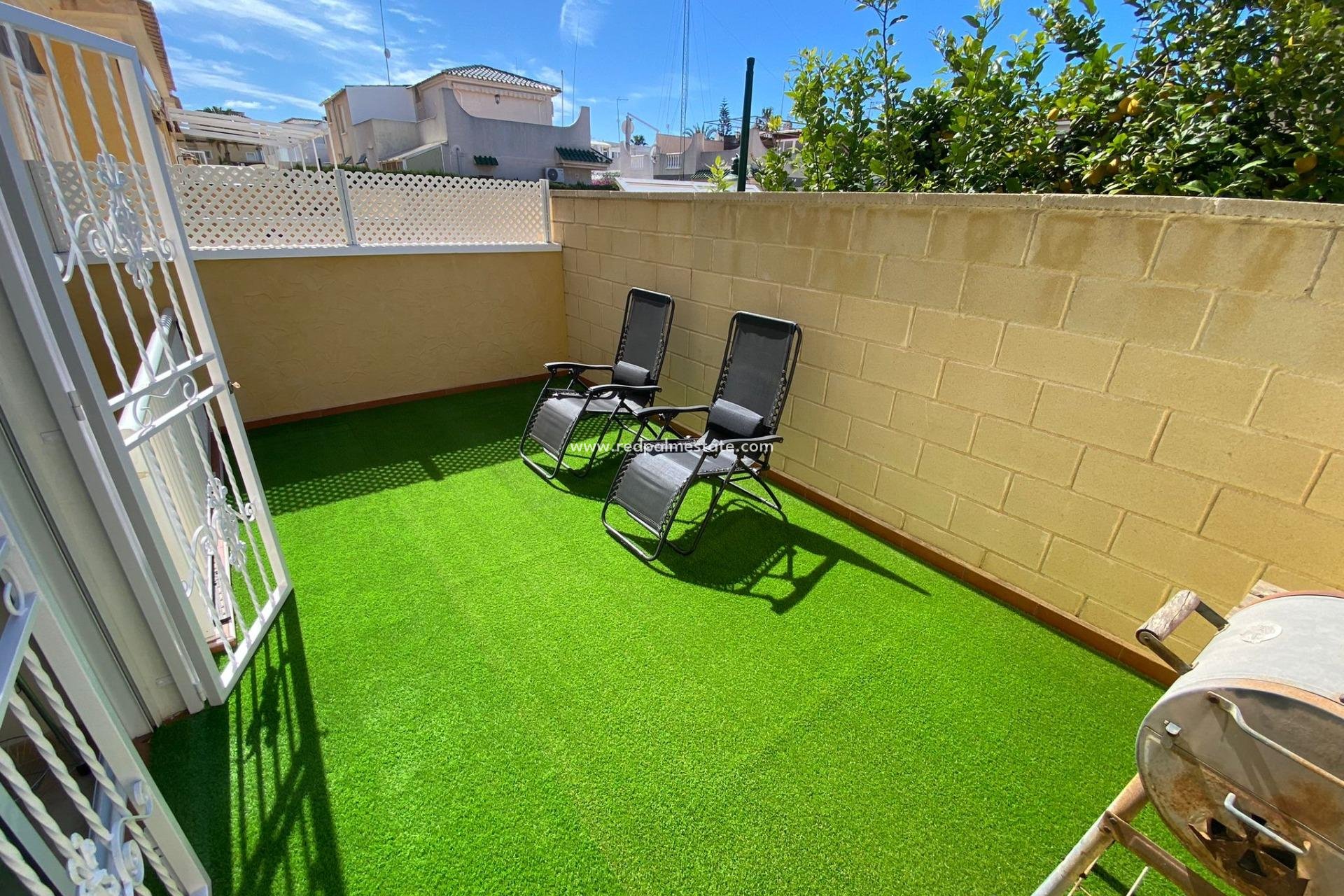 Herverkoop - duplex -
Torrevieja - Los Altos