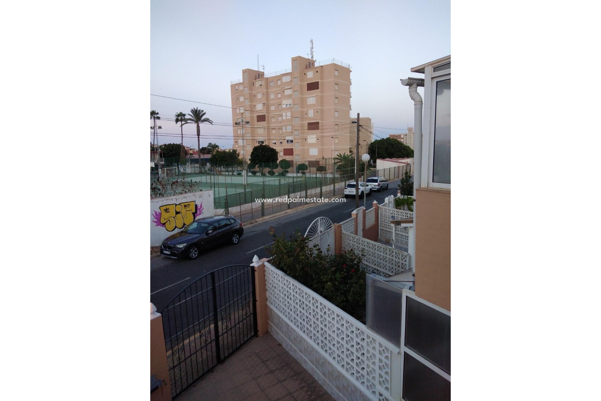 Herverkoop - duplex -
Torrevieja - Rosaleda-los frutales