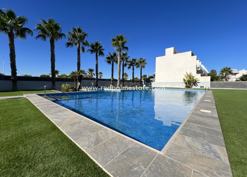 Herverkoop - duplex -
Torrevieja