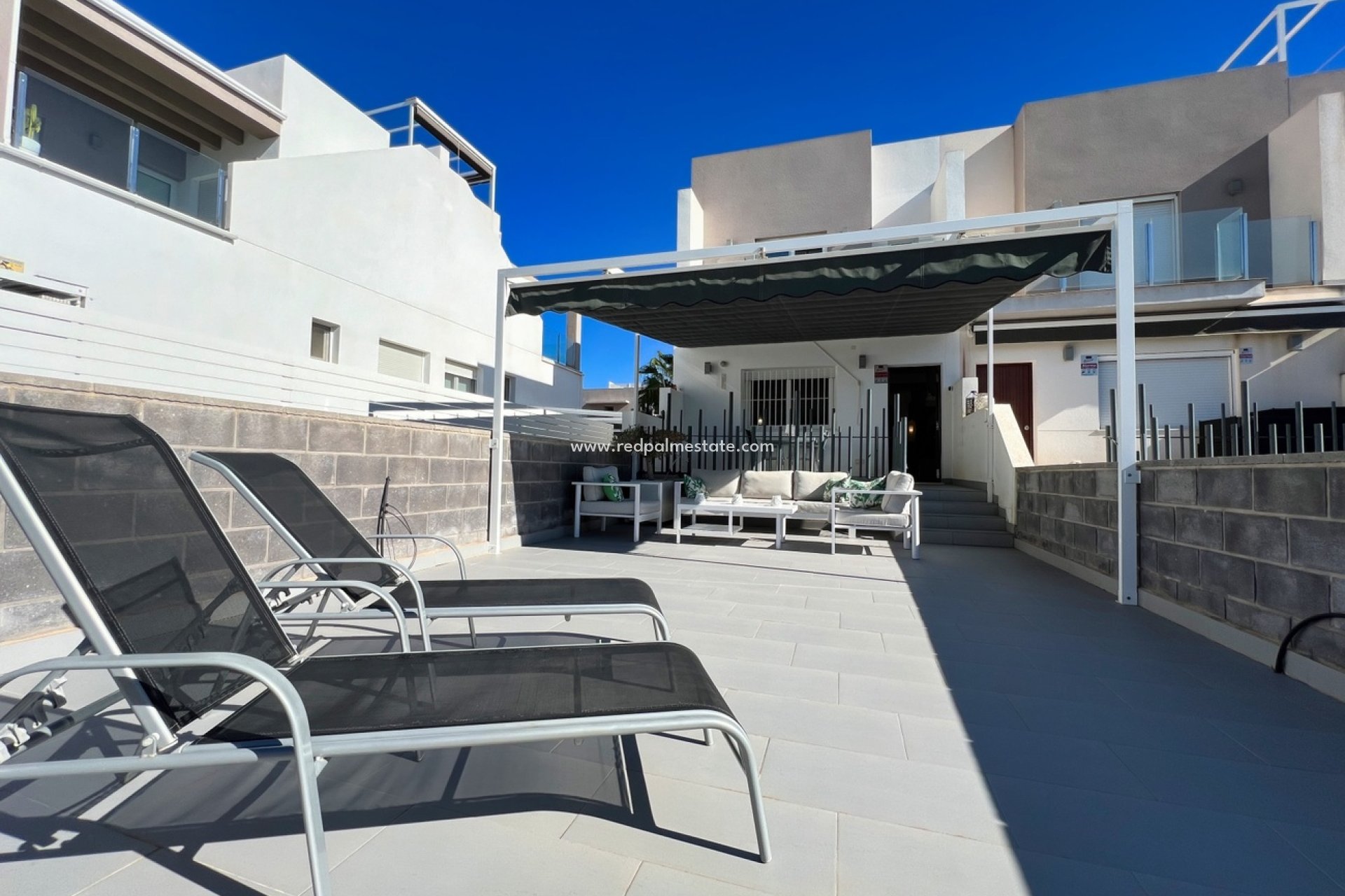 Herverkoop - duplex -
Torrevieja