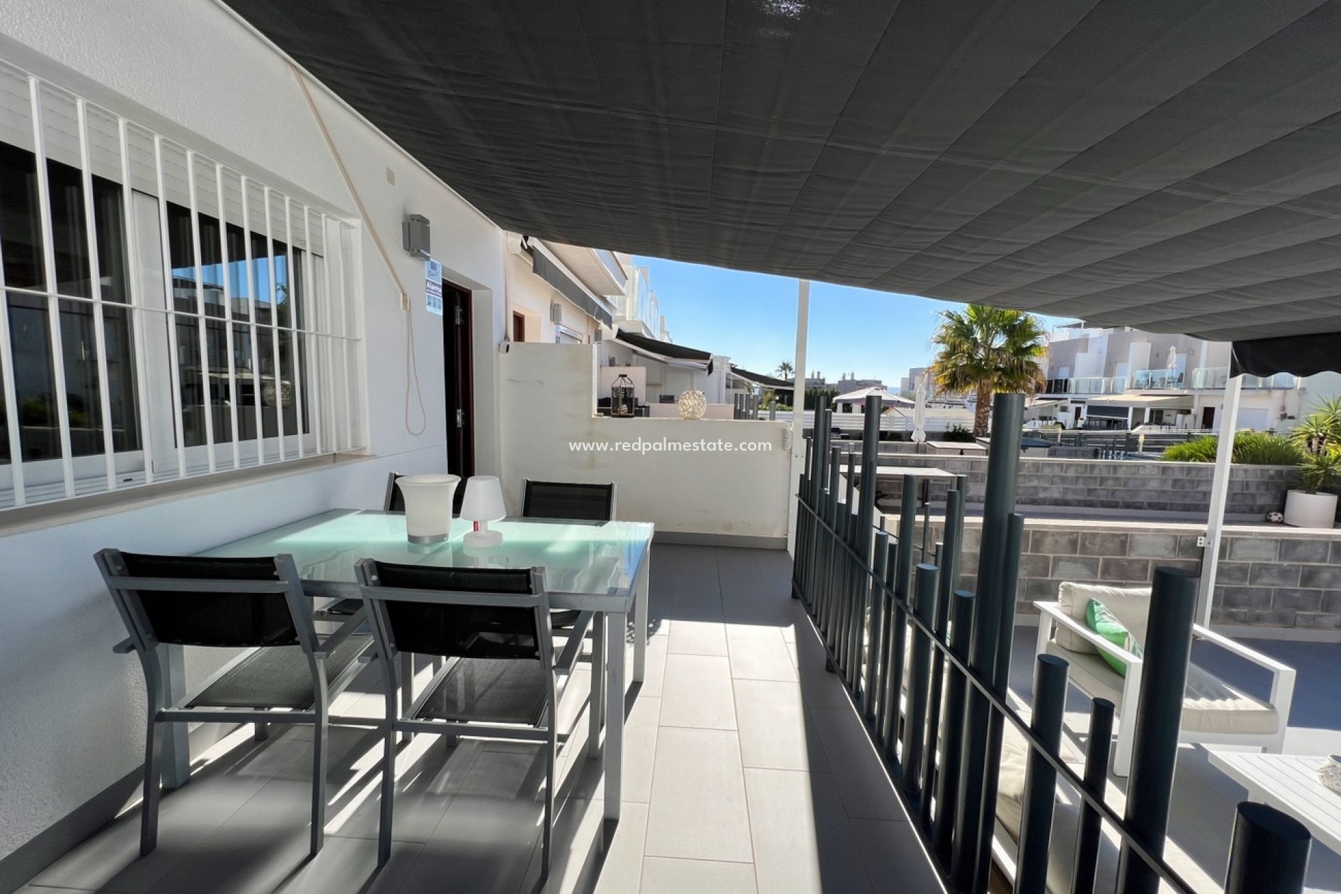 Herverkoop - duplex -
Torrevieja