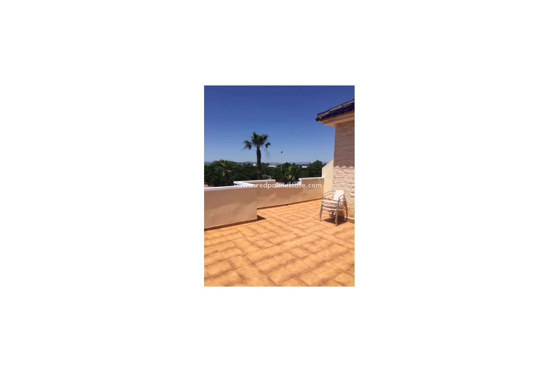 Herverkoop - duplex -
Torrevieja