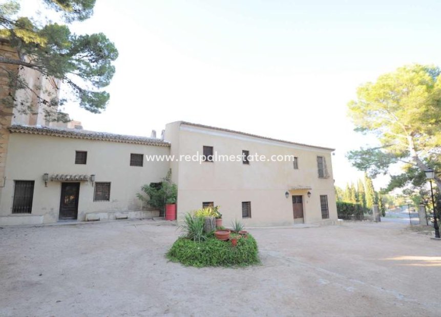 Herverkoop - Finca / Landgoed -
Monóvar/Monóver - Inland